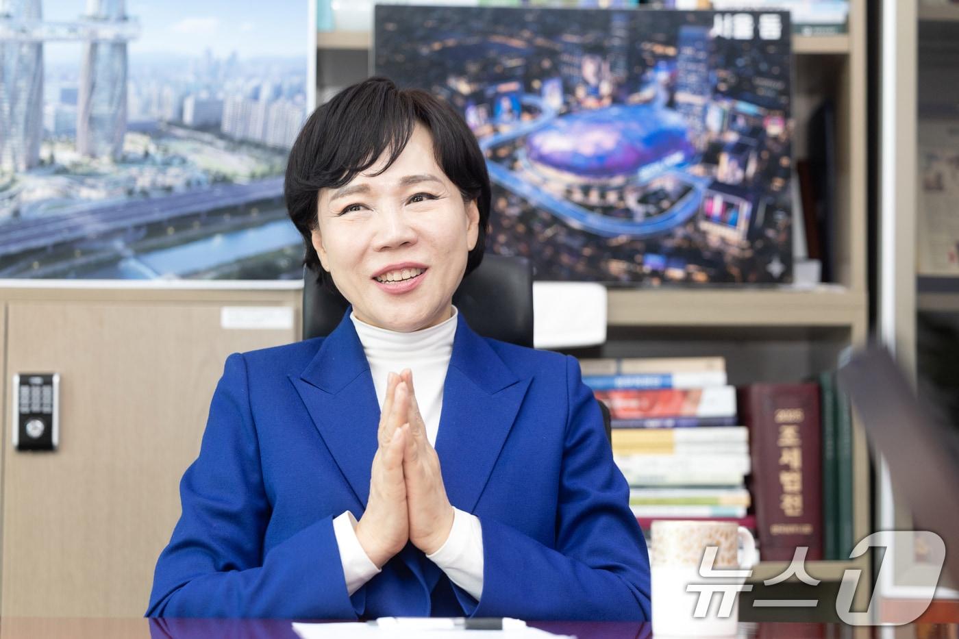 본문 이미지 - 더불어민주당 서울시장 본경선에 오른 전현희 의원이 27일 서울 여의도 국회 의원회관에서 뉴스1과 인터뷰하고 있다. 2026.03.27/뉴스1 ⓒ 뉴스1 이승배 기자