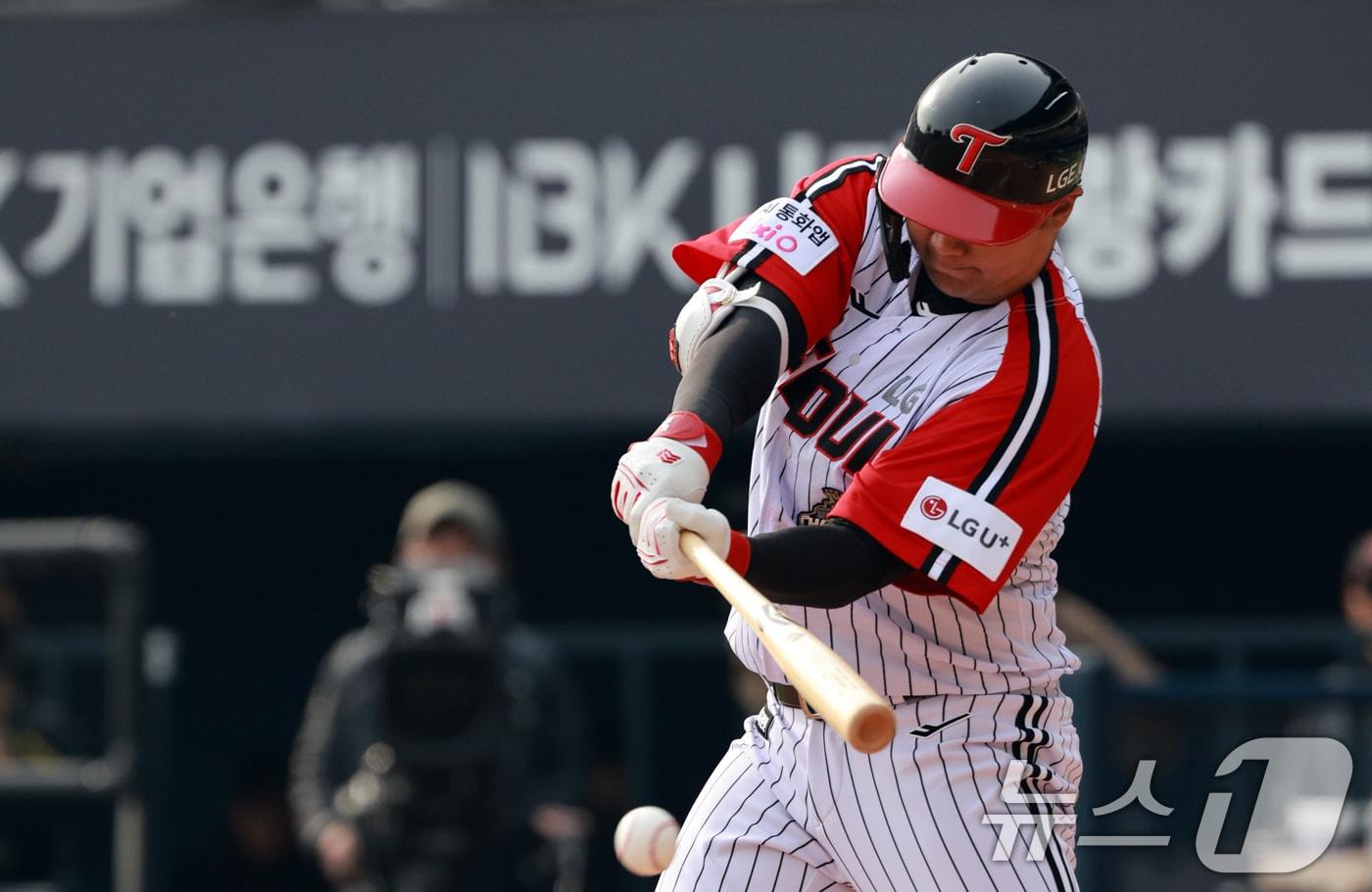 본문 이미지 - LG 트윈스 문보경.  ⓒ 뉴스1 이호윤 기자