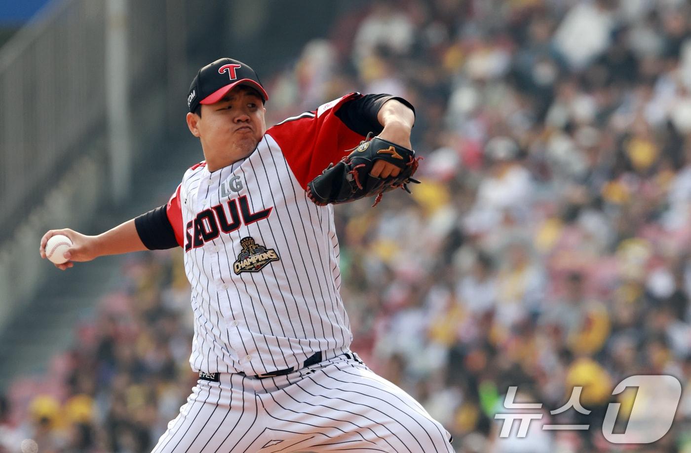 본문 이미지 - LG 트윈스 투수 장현식. 2026.3.29 ⓒ 뉴스1 이호윤 기자