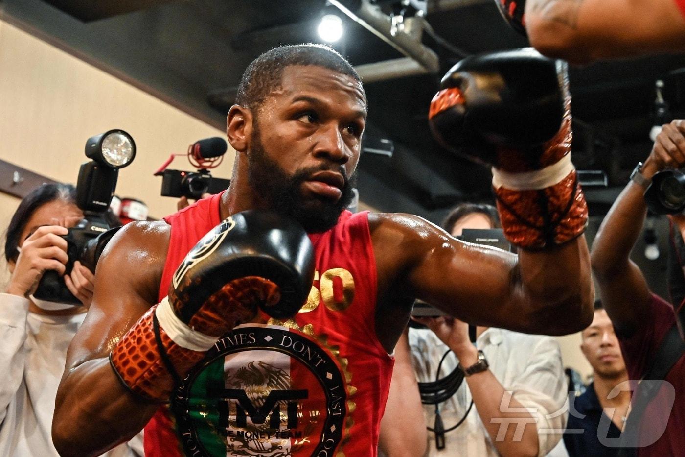 본문 이미지 - 플로이드 메이웨더. ⓒ AFP=뉴스1