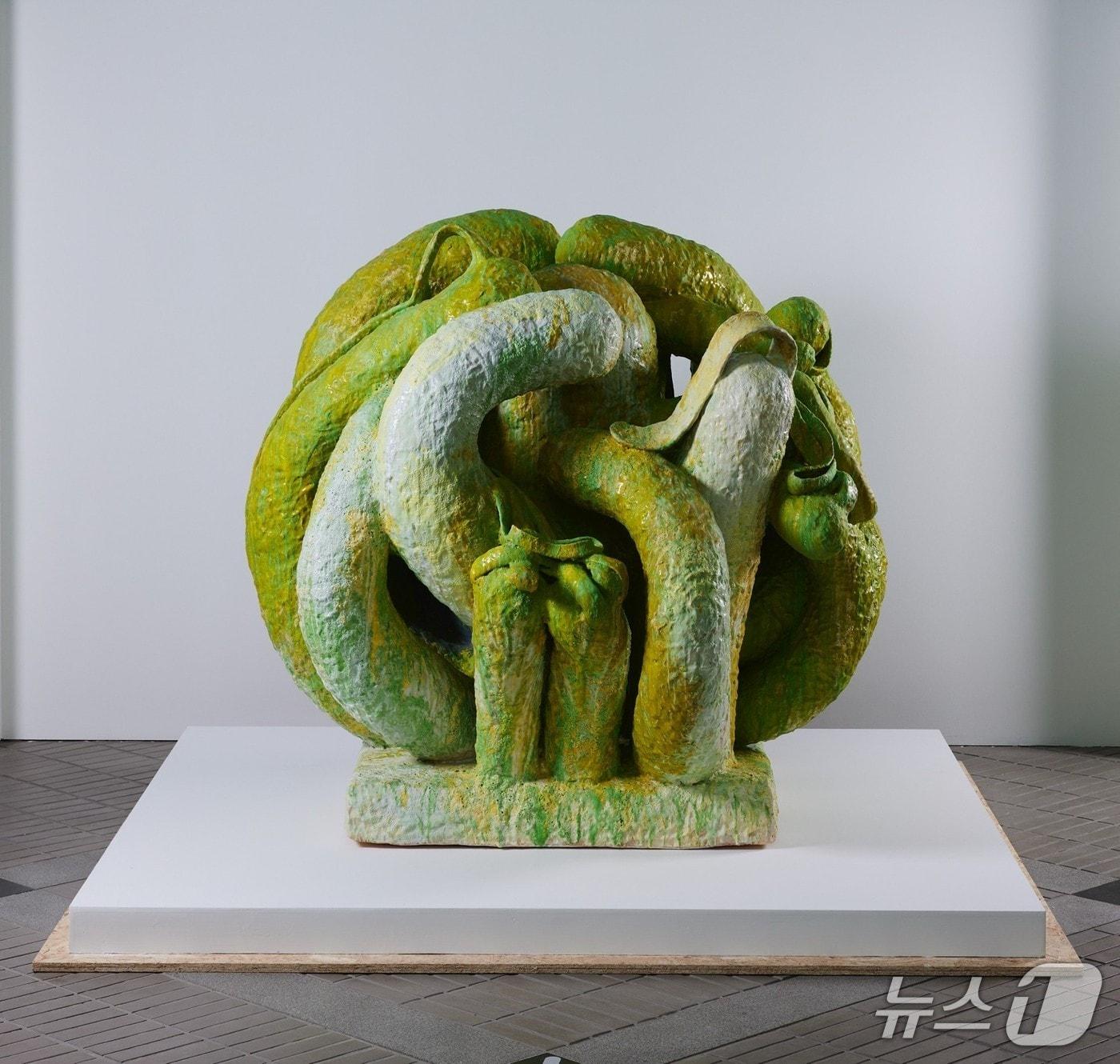 본문 이미지 - 2024 경기도자비엔날레 국제공모전 대상 작품.(경기도 제공. 재판매 및 DB금지)