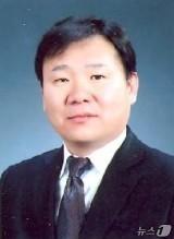 본문 이미지 - 박덕영 강원대 강릉캠퍼스 총장.(강원대 강릉캠퍼스 제공, 재판매 및 DB 금지) 2026.3.3/뉴스1