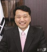 본문 이미지 - 박덕영 강원대 강릉캠퍼스 총장.(강원대 강릉캠퍼스 제공, 재판매 및 DB 금지) 2026.3.3/뉴스1