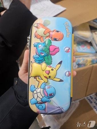 본문 이미지 - 미인증 제품. (관세청 제공.재판매 및 DB금지)/뉴스1 