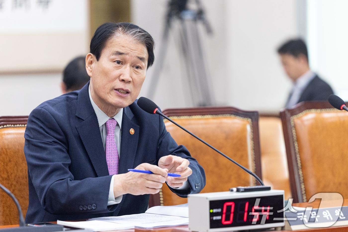 본문 이미지 - 권오을 국가보훈부 장관. 2026.3.30 ⓒ 뉴스1 이승배 기자