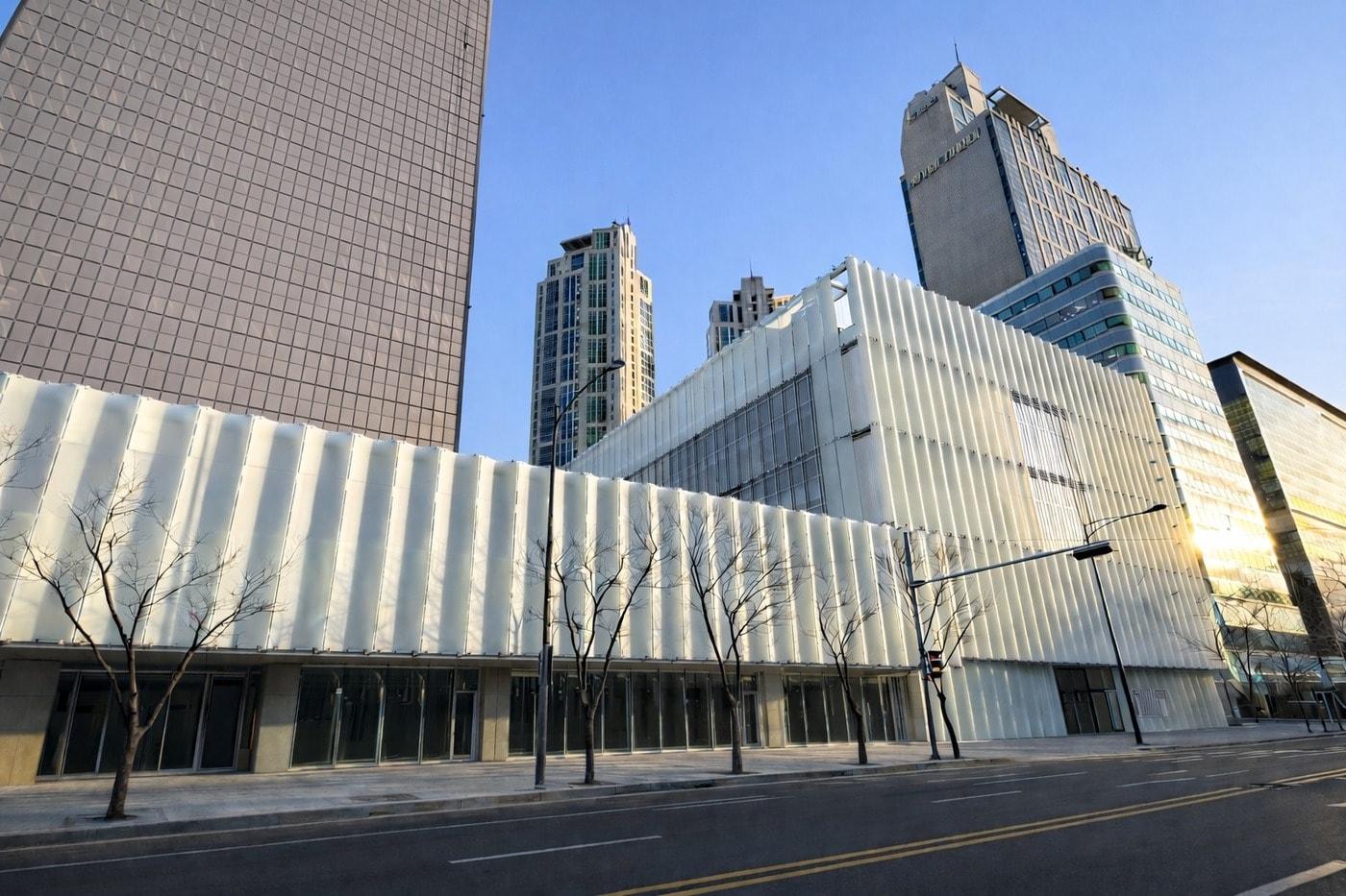 본문 이미지 - 퐁피두센터 한화 외관. (한화문화재단 제공)