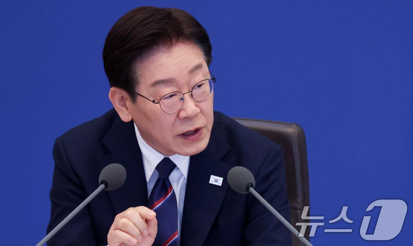 본문 이미지 - 이재명 대통령이 청와대에서 열린 국무회의에서 발언하고 있다. (청와대통신사진기자단) 2026.3.31 ⓒ 뉴스1 이재명 기자