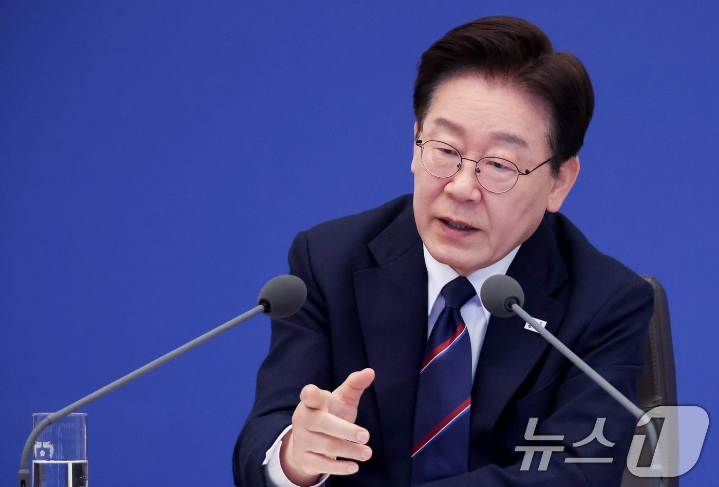 본문 이미지 - 이재명 대통령이 31일 청와대에서 열린 국무회의에서 발언하고 있다. (청와대통신사진기자단) 2026.3.31 ⓒ 뉴스1 이재명 기자