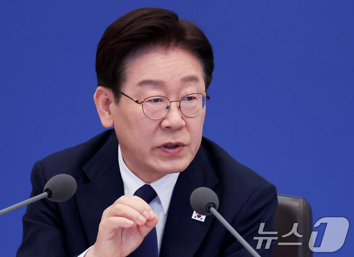 본문 이미지 - 이재명 대통령이 31일 청와대에서 열린 국무회의에서 발언하고 있다. (청와대통신사진기자단) 2026.3.31 ⓒ 뉴스1 이재명 기자