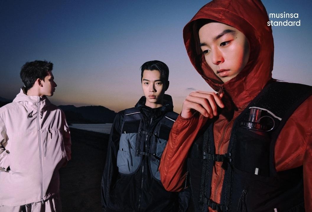 본문 이미지 - 무신사 스탠다드 26 SS 시티 레저 컬렉션 대표 이미지(무신사 제공)