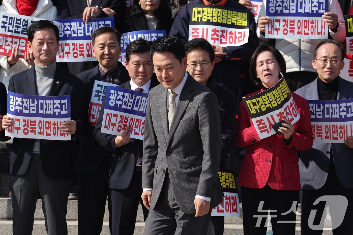 본문 이미지 - 장동혁 국민의힘 대표. 2026.3.4 ⓒ 뉴스1 신웅수 기자