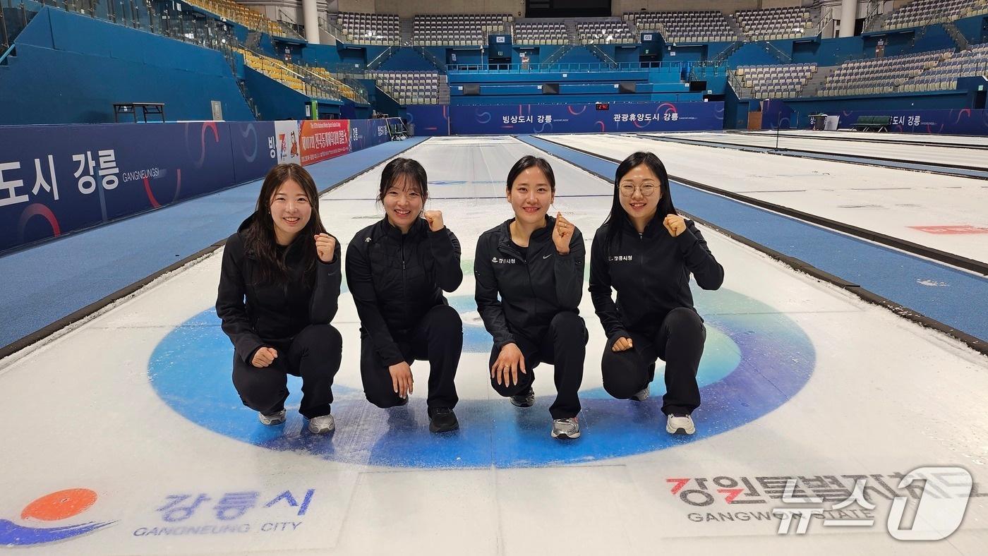 본문 이미지 - 강릉시청 컬링팀.(강릉시 제공, 재판매 및 DB 금지) 2026.3.4/뉴스1