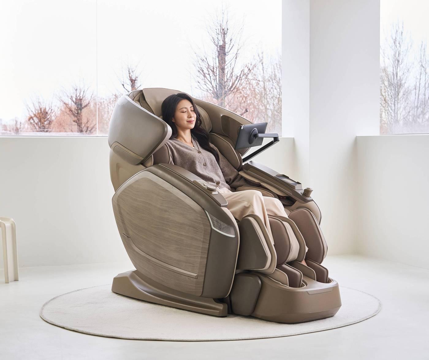 본문 이미지 - 코지마 안마의자 '카이저 엑스'.(코지마 제공)