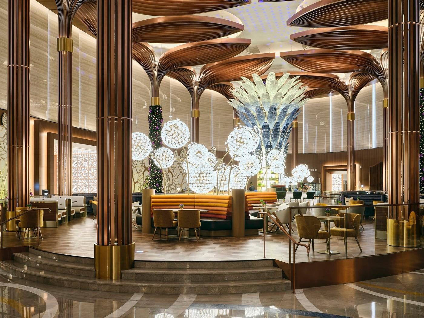 본문 이미지 - 인스파이어 메인 로비(현대리바트 제공)