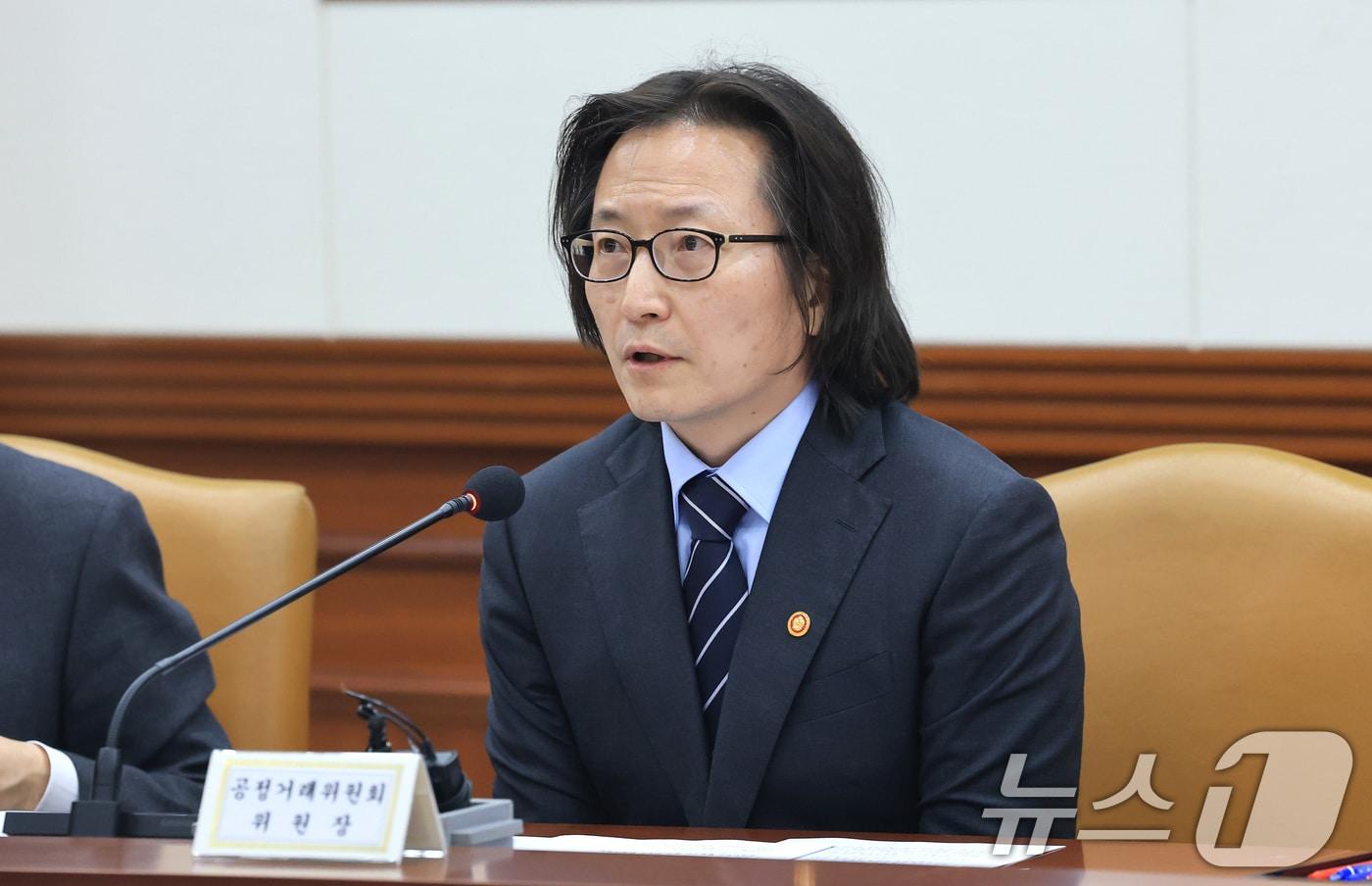 본문 이미지 - 주병기 공정거래위원장이 5일 서울 종로구 정부서울청사에서 열린 민생물가 특별관리 관계장관 TF 회의에서 발언을 하고 있다. 2026.3.5 ⓒ 뉴스1 임세영 기자