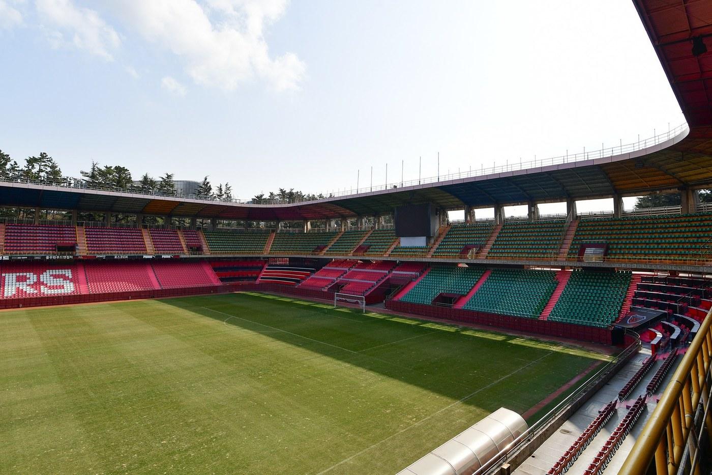 본문 이미지 -  포항 스틸러스가 홈구장 스틸야드 관람 환경을 개선했다.(포항 제공)