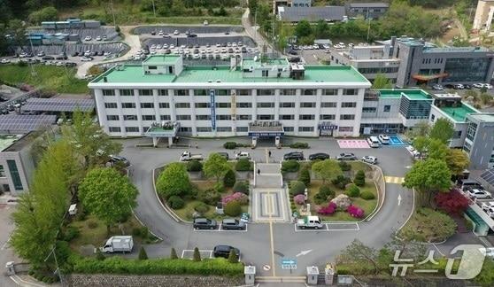본문 이미지 - 인제군청 전경./뉴스1
