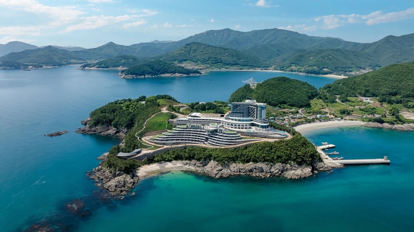 본문 이미지 - 쏠비치 남해 전경(소노인터내셔널 제공)