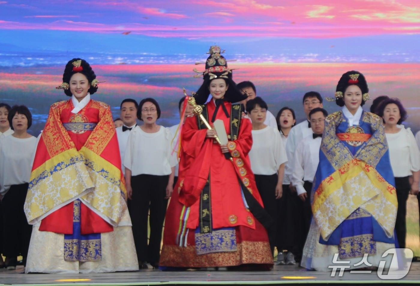 본문 이미지 - 정순왕후 선발대회 관련 사진.(영월문화관광재단 제공. 재판매 및 DB금지)/뉴스1