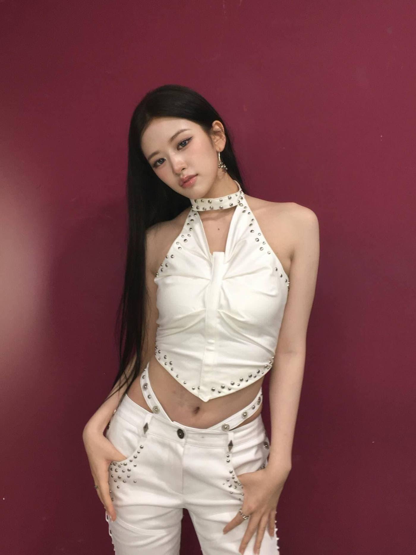 본문 이미지 - 사진=안유진 인스타그램 갈무리