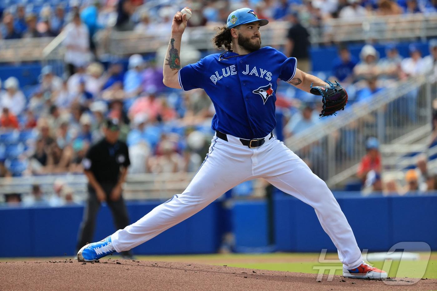 본문 이미지 - 역투하는 토론토 블루제이스 투수 코디 폰세. ⓒ 로이터=뉴스1