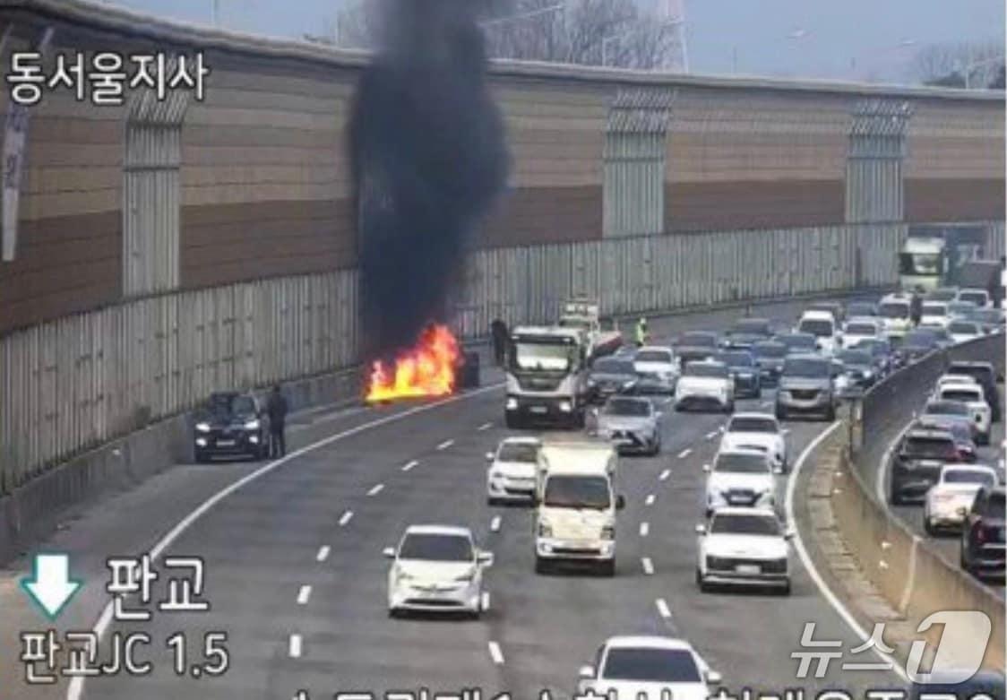 본문 이미지 - 화재 현장. (경기도소방재난본부 제공. 재판매 및 DB 금지) 2026.3.9/뉴스1