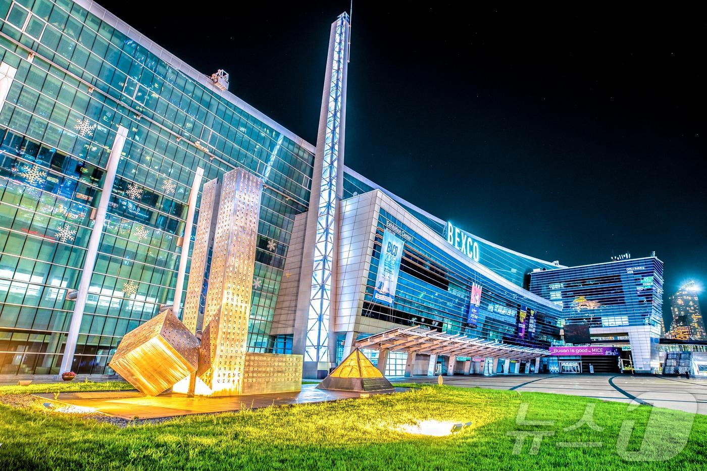 본문 이미지 - 부산 벡스코 전경. (벡스코 제공. 재판매 및 DB 금지) ⓒ 뉴스1 윤일지 기자