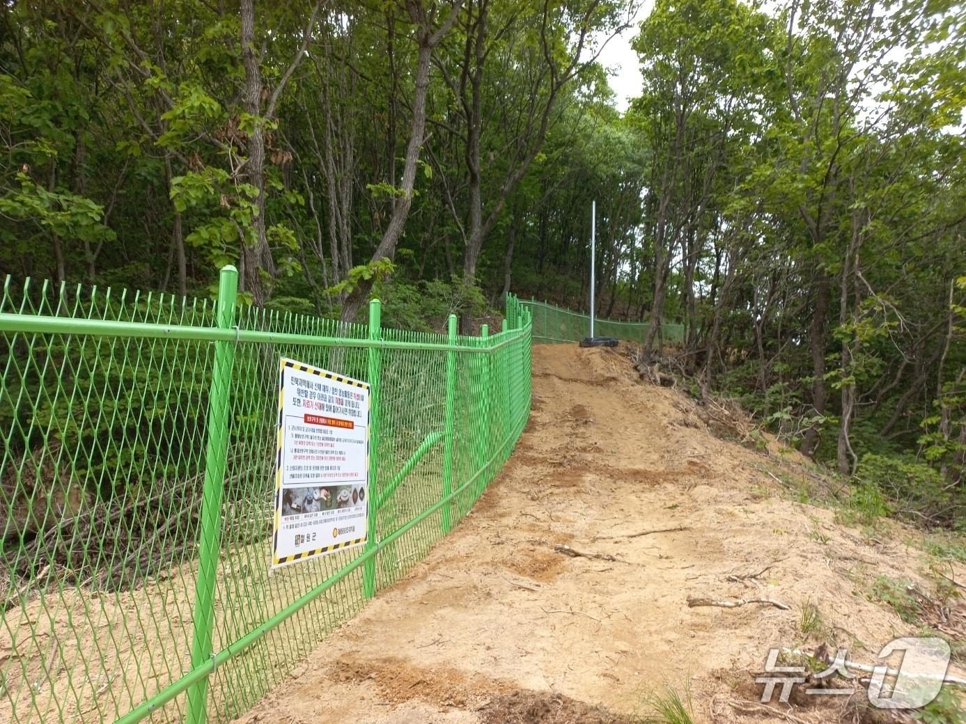 본문 이미지 - 강원 철원 근남면 마현리 입구에 위치한 13민통초소 현장.(철원군 제공, 재판매 및 DB금지)