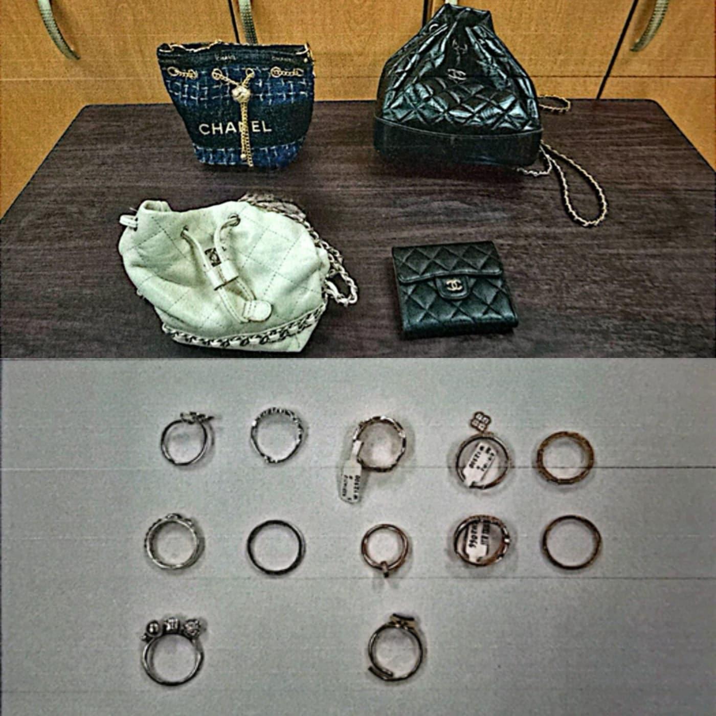 본문 이미지 - 강남구 일대 빈집털이 2인조로부터 경찰이 압수한 샤넬백과 까르띠에 반지들.(강남경찰서 제공)