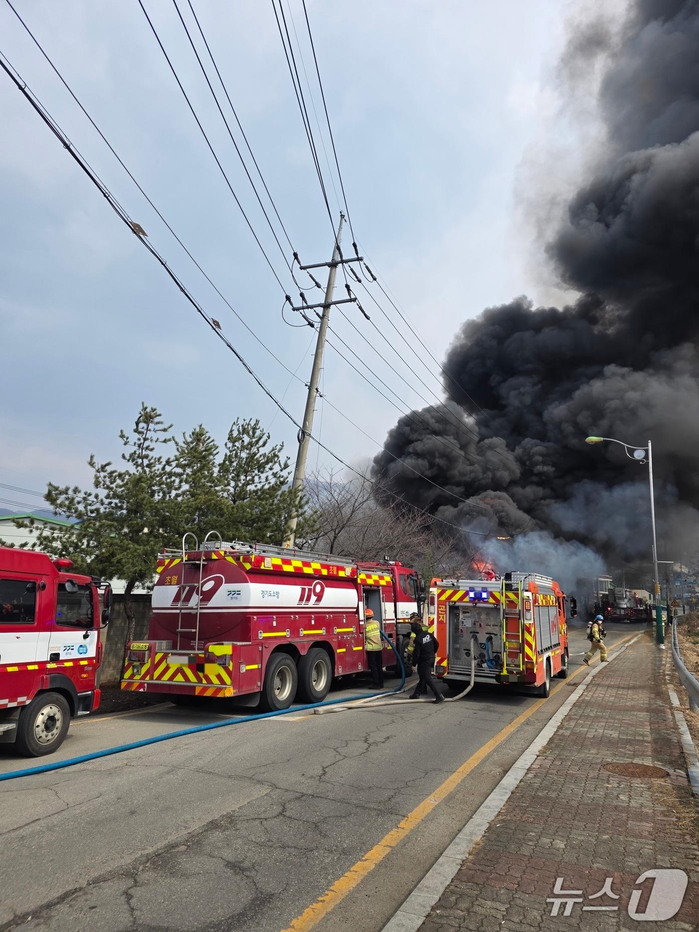 본문 이미지 - 화재 현장. (경기도소방재난본부 제공. 재판매 및 DB 금지) 2026.3.9/뉴스1