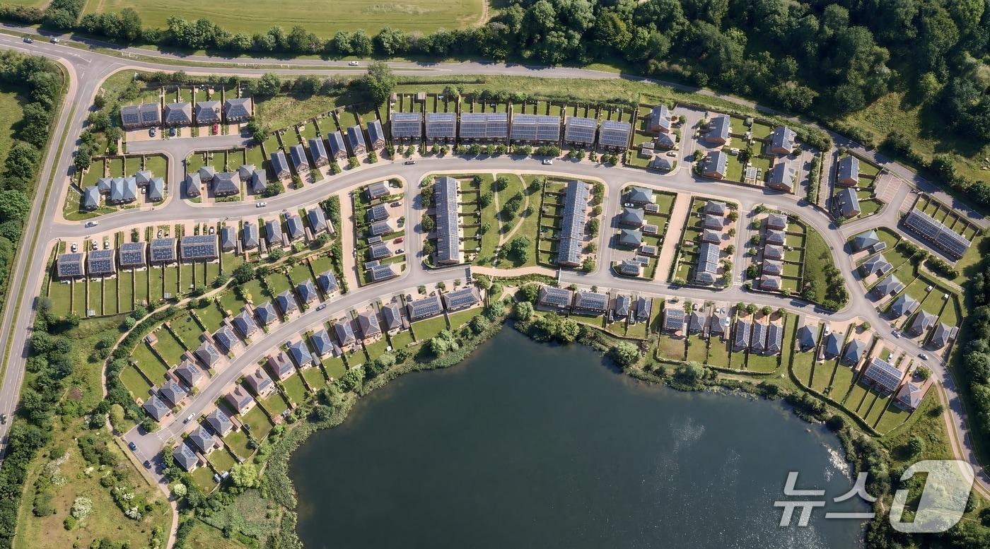 본문 이미지 -  영국 콘월(Cornwall)에서 진행되는 대규모 주거단지 재개발 프로젝트 '웨스트 카클레이즈 가든 빌리지' 조감도 (사진제공 = 삼성전자)