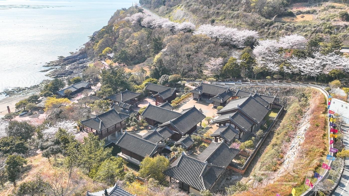 본문 이미지 - 완도 청해포구 촬영장 전경 (완도군 제공. 재판매 및 DB금지) ⓒ 뉴스1 