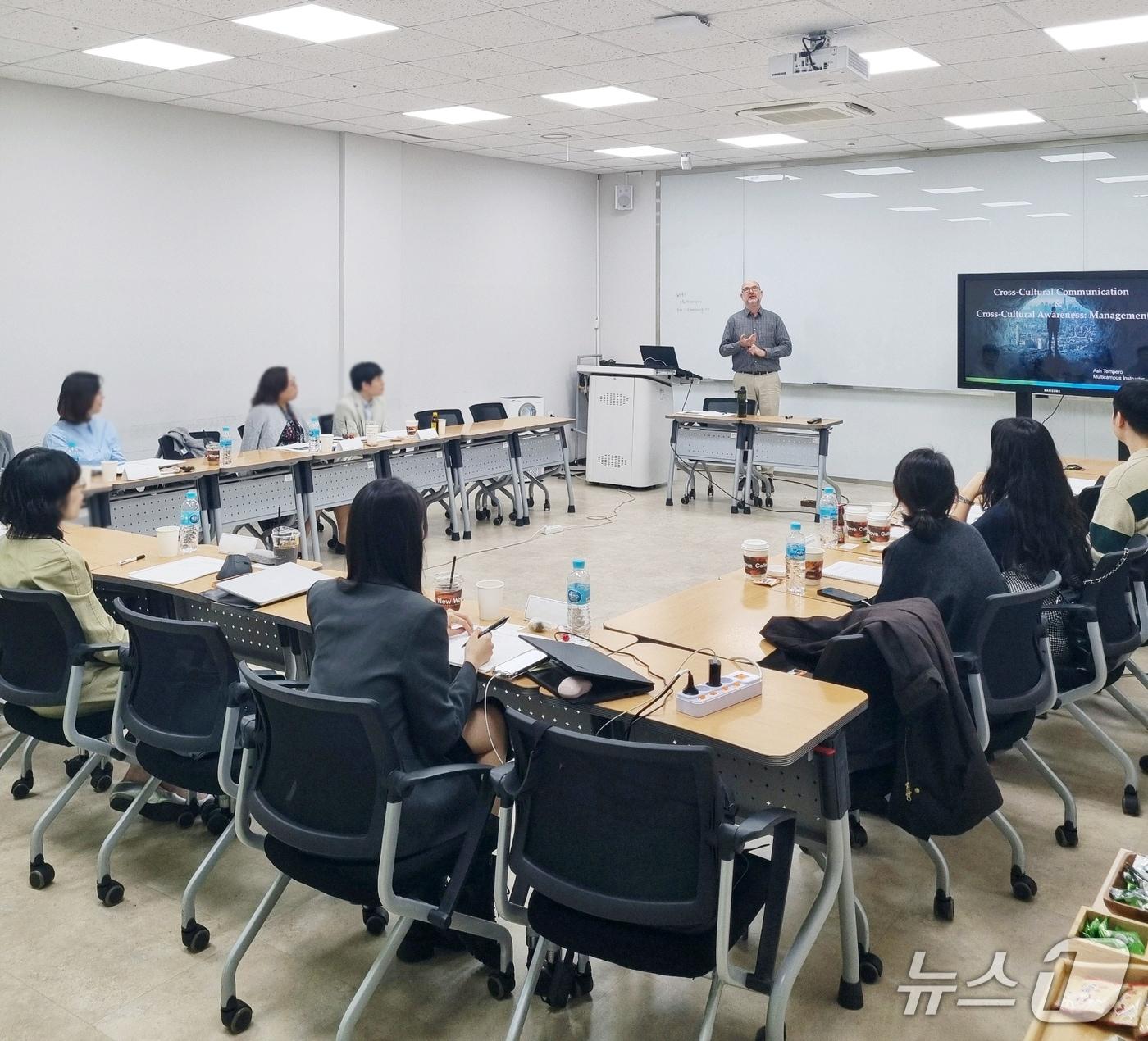 본문 이미지 - 31일 경기도 용인시 경희대학교 국제캠퍼스 우정원에서 진행된 멀티캠퍼스 오픈하우스 수업 장면.(멀티캠퍼스 제공)