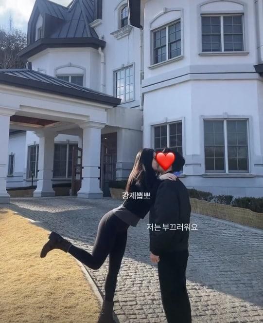 본문 이미지 - 티아라 출신 배우 류화영 인스타그램