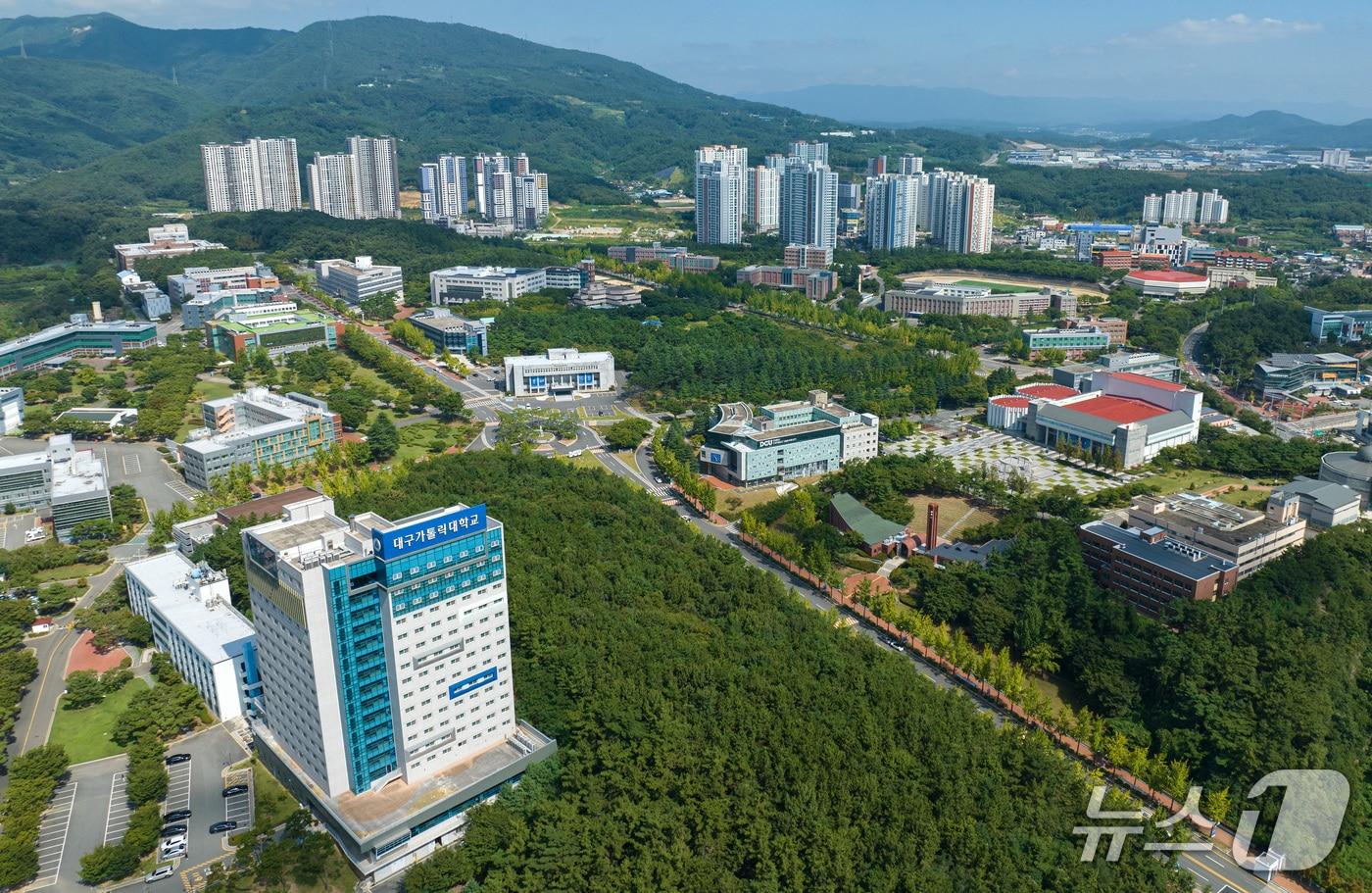 본문 이미지 - 대구가톨릭대가 중소벤처기업부와 중소벤처기업진흥공단의 '2026년 글로벌 인재 취업 선도대학 사업'에 선정됐다. (대구가톨릭대 제공. 재판매 및 DB 금지)