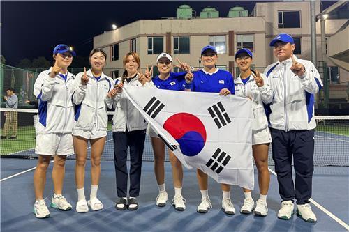 본문 이미지 - 한국 여자 테니스가 국가대항전 빌리진킹컵 3연승을 달렸다.(대한테니스협회 제공) 