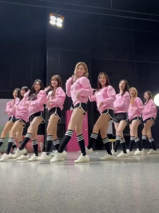 본문 이미지 - 아이오아이/인스타그램 캡처