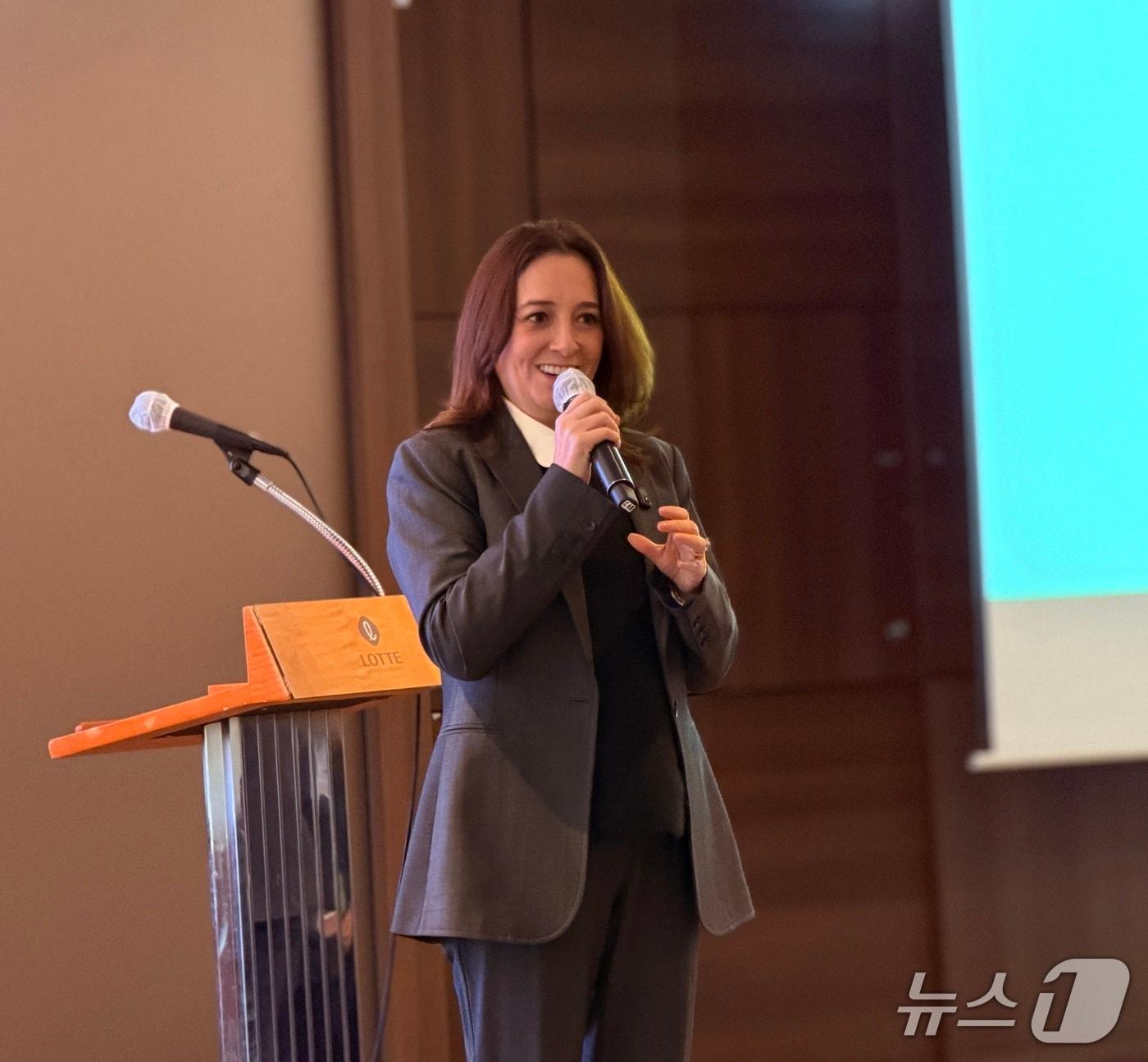 본문 이미지 - 마리카르멘 마르티네스 멕시코 누에보레온주 관광장관이 10일 서울 중구의 롯데호텔 서울에서 기자 회견을 하고 있다. /뉴스1 ⓒ 뉴스1 김도용 기자