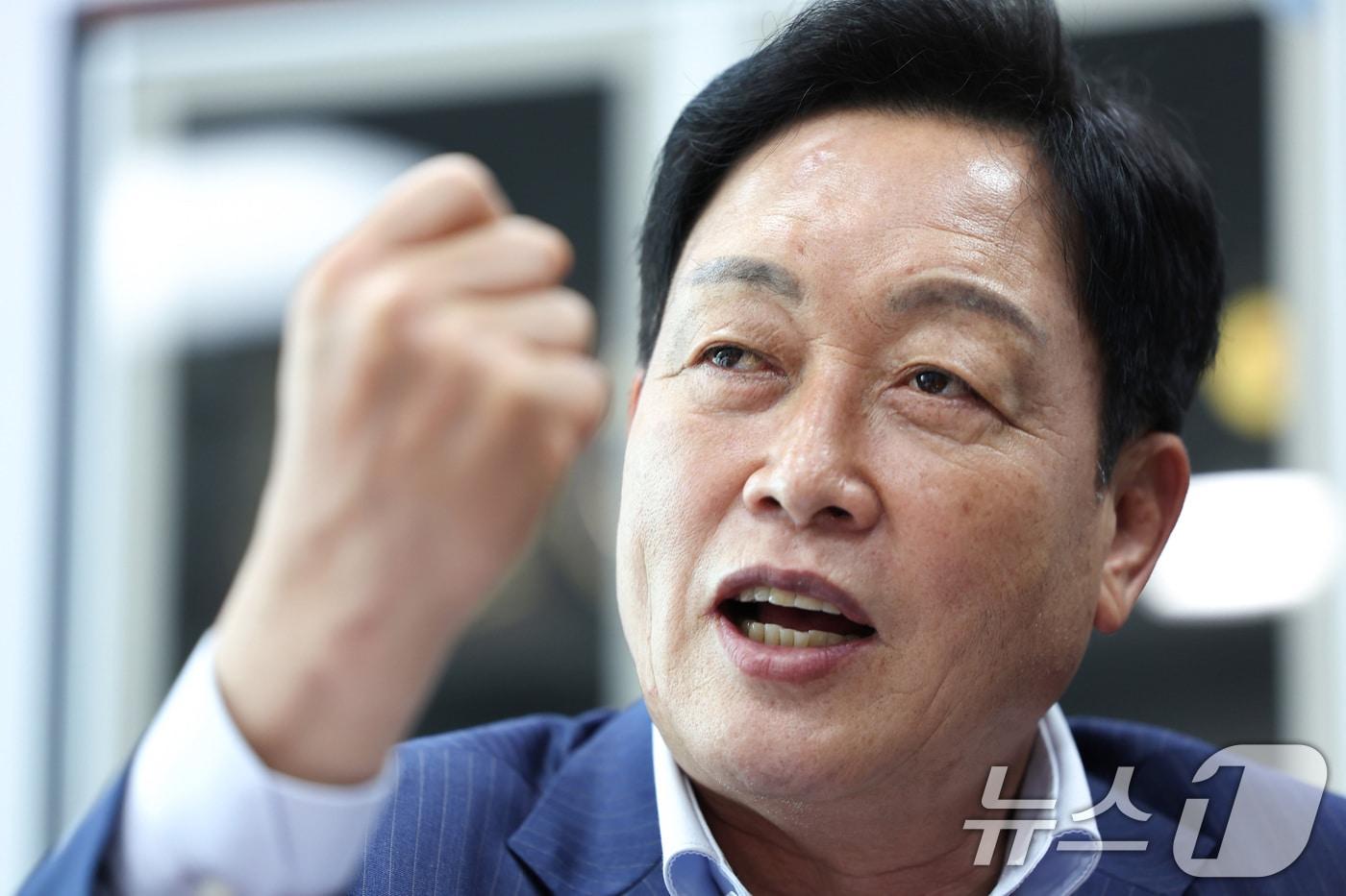 본문 이미지 - 김선교 국민의힘 의원이 서울 여의도 국회 의원회관에서 뉴스1과 인터뷰를 하고 있다. ⓒ 뉴스1 신웅수 기자