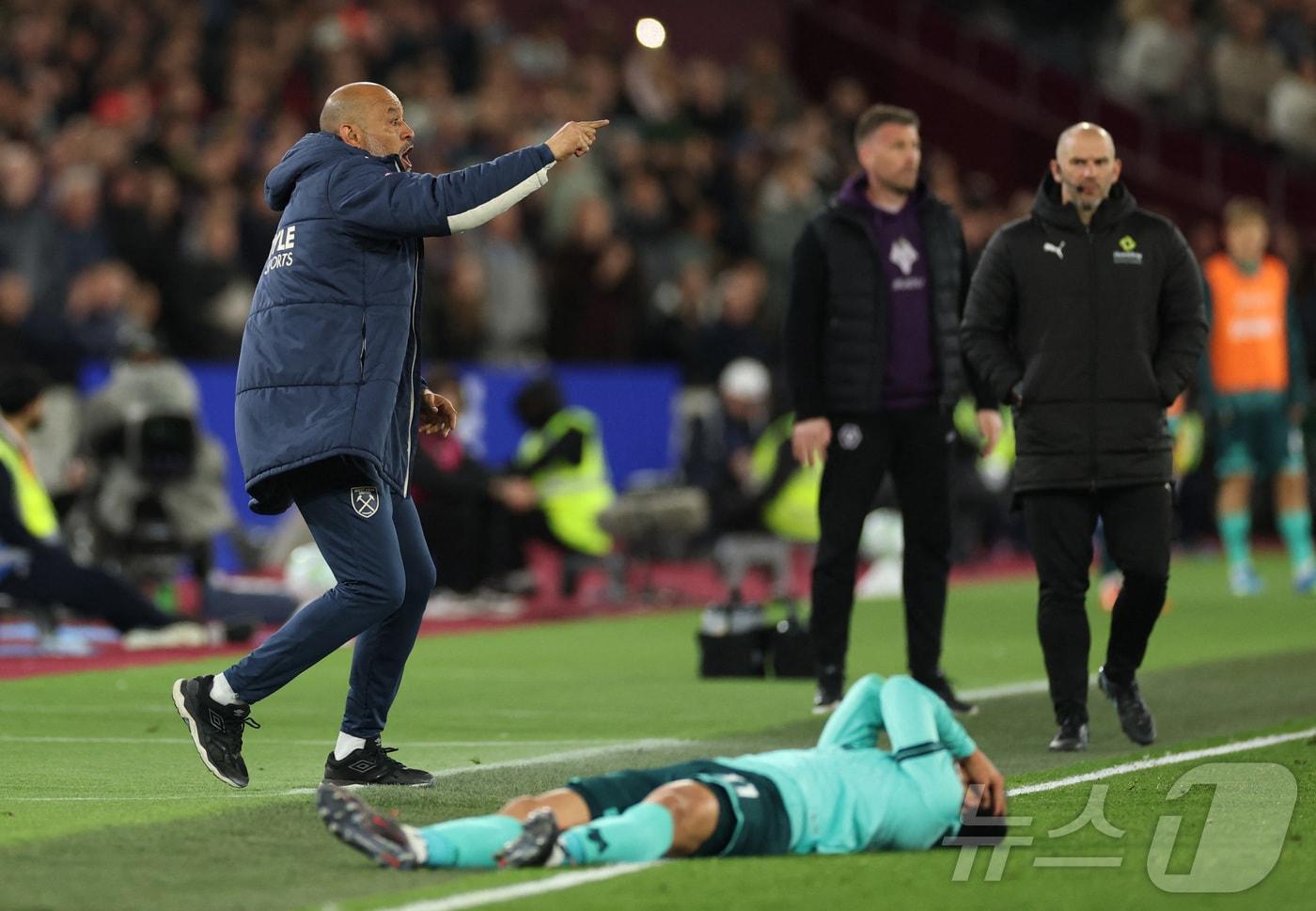 본문 이미지 - 울버햄튼이 웨스트햄에 패배하며 EPL 최하위에 머물렀다. ⓒ 로이터=뉴스1