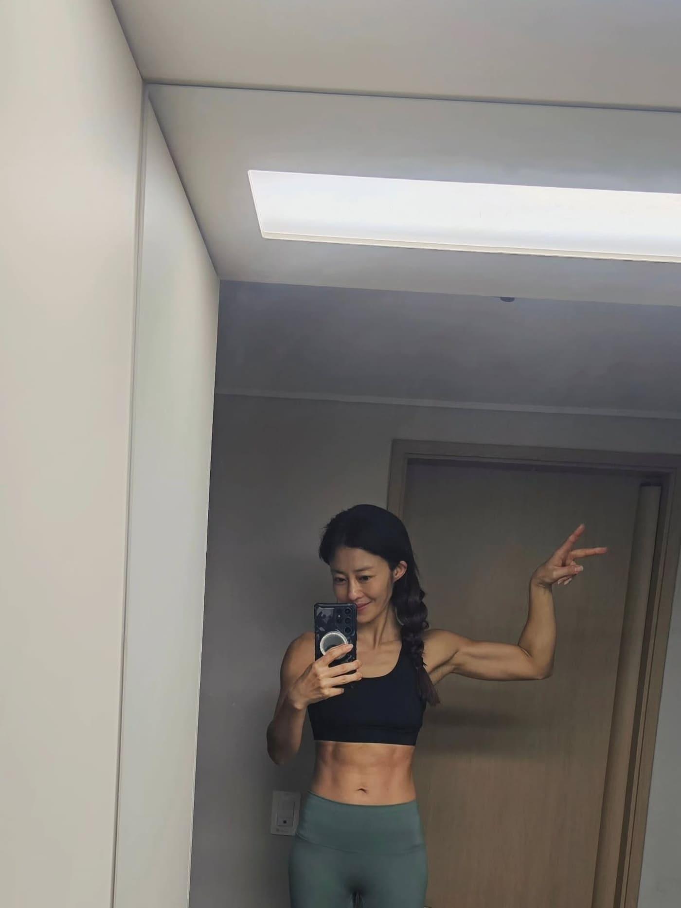 본문 이미지 - 이지현 SNS