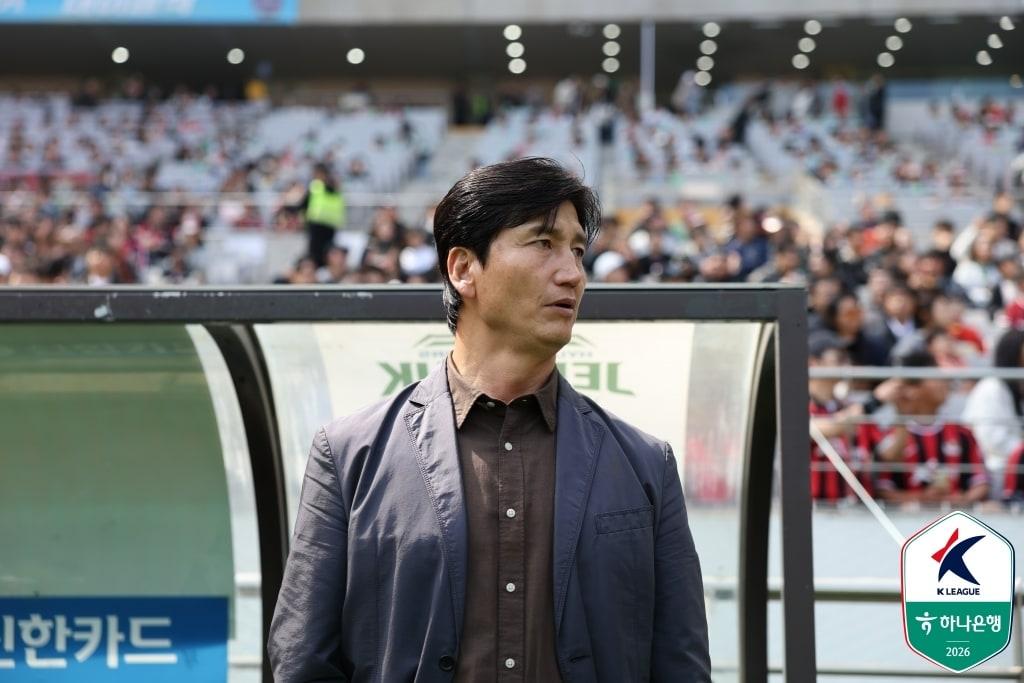 본문 이미지 - 정정용 전북 현대 감독. (한국프로축구연맹 제공)