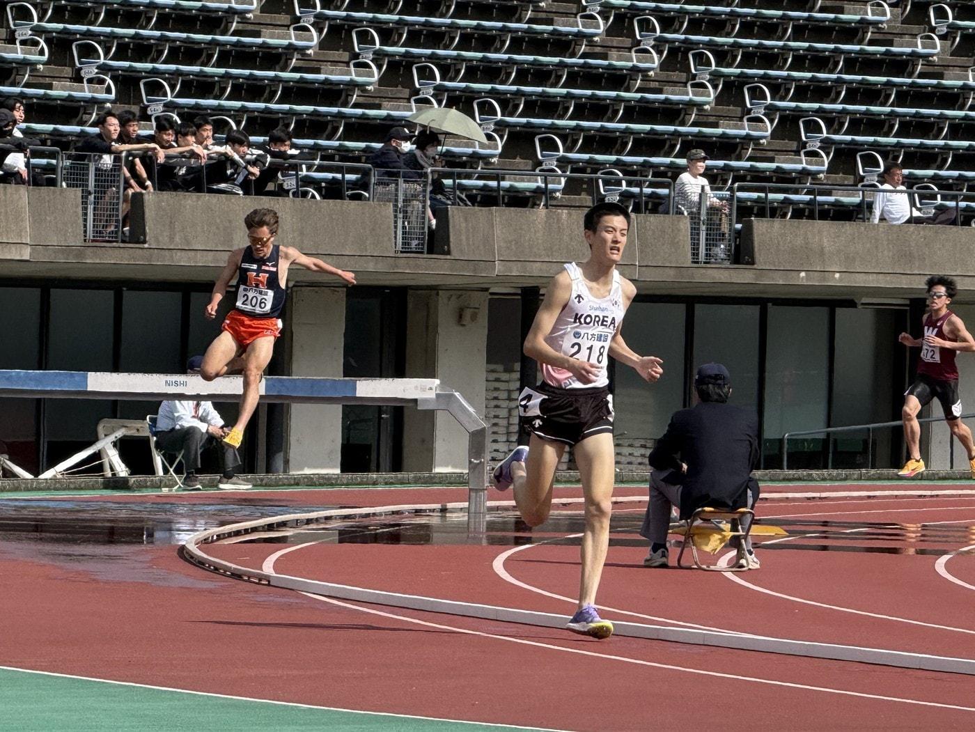 본문 이미지 - 육상 남자 3000m 장애물에서 한국 신기록을 세운 박원빈. (대한육상연맹 제공)