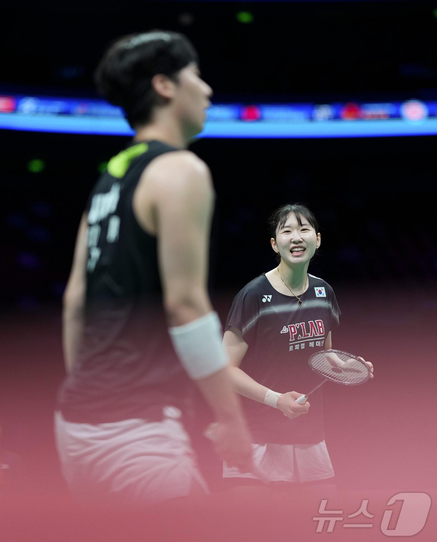 본문 이미지 - 김재현-장하정 조ⓒ 신화=뉴스1