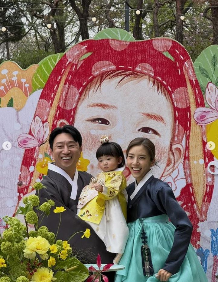 본문 이미지 - 손담비 인스타그램