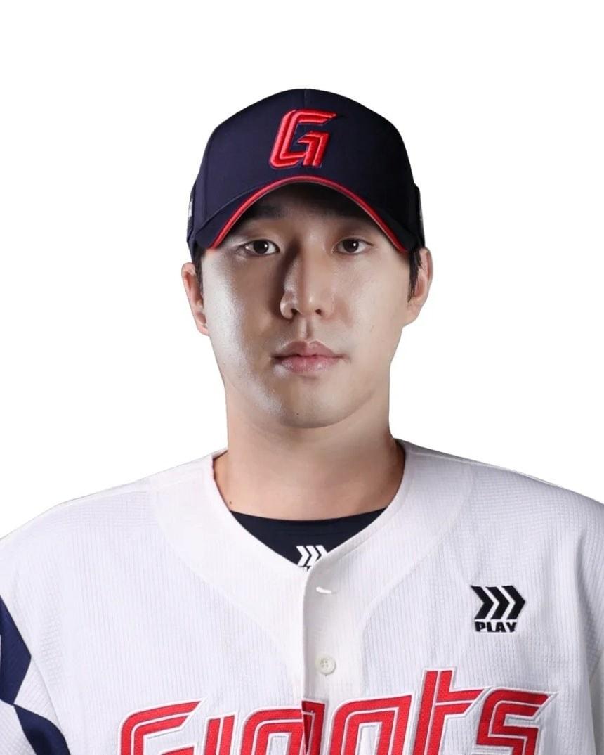 본문 이미지 - 롯데 최충