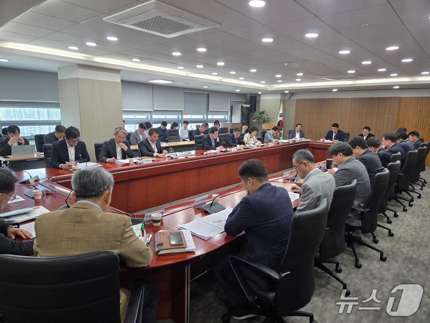본문 이미지 - 충남도 실국원장회의 진행 모습.2026.4.13/뉴스1