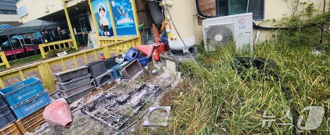 본문 이미지 - 사고 현장(제주소방본부 제공. 재판매 및 DB금지)/뉴스1