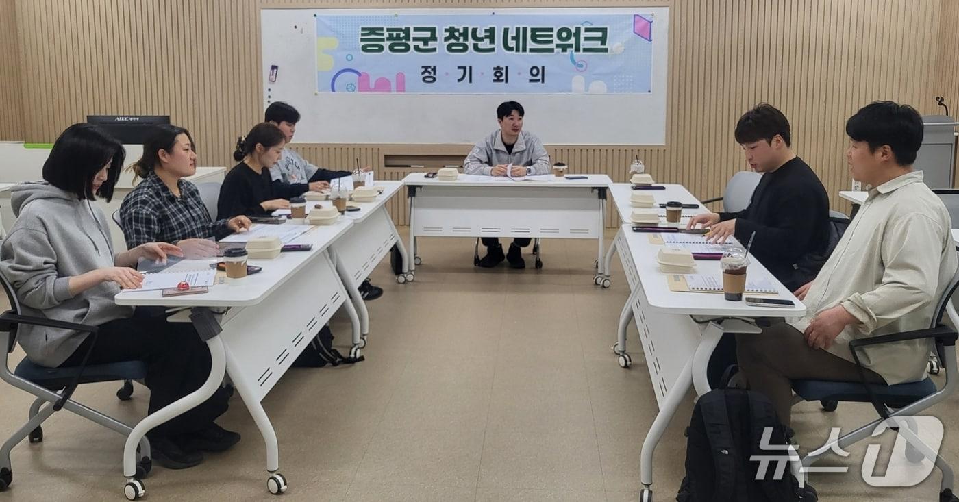 본문 이미지 - 증평 청년네트워크 정기회의 모습.(증평군 제공. 재판매 및 DB금지)