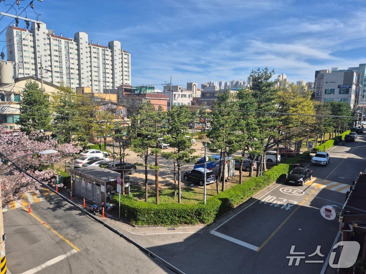 본문 이미지 - 속초 먹거리단지 주차장 조성 부지.(속초시 제공, 재판매 및 DB 금지) 2026.4.13/뉴스1